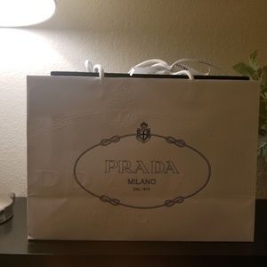 Meet your Posher, Duong